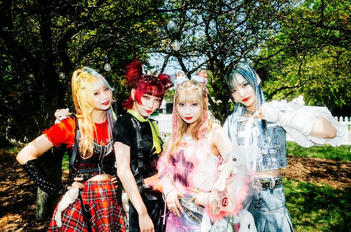 Japanese Rock Band Hanabie. Releases New Single "いとをかしMyType" from EP "ぶっちぎり東京"